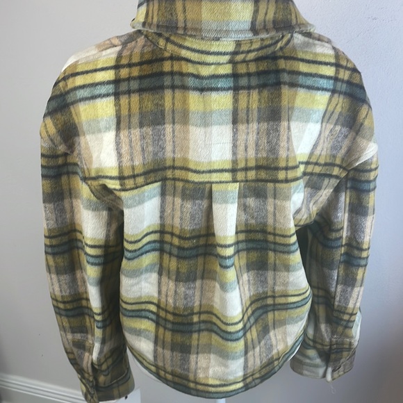 NWT $98 Bagatelle Green and Cream Utility Cropped Jacket - Picture 8 of 8